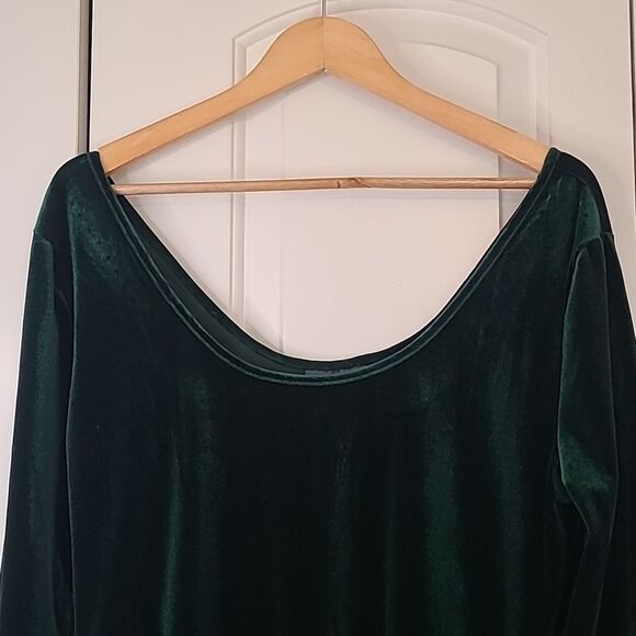 Modcloth Dark Green Stretch Velvet Bodysuit Scoop Neck Long Sleeve Size XL - Picture 3 of 11